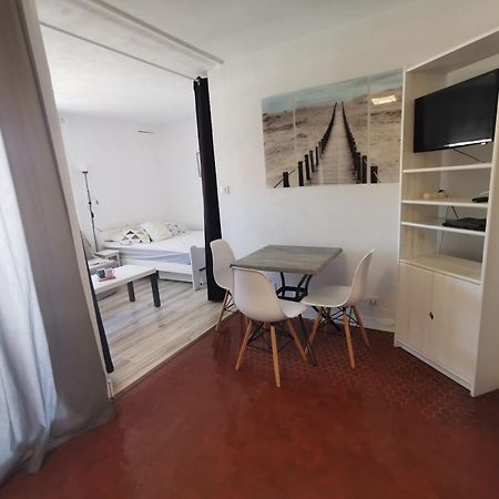 Soleil Levant 2 - En Bord De Mer - Superbe Appartement Cosy - Acces Direct Plage - Proche Commerces Et Animations Le Barcarès المظهر الخارجي الصورة